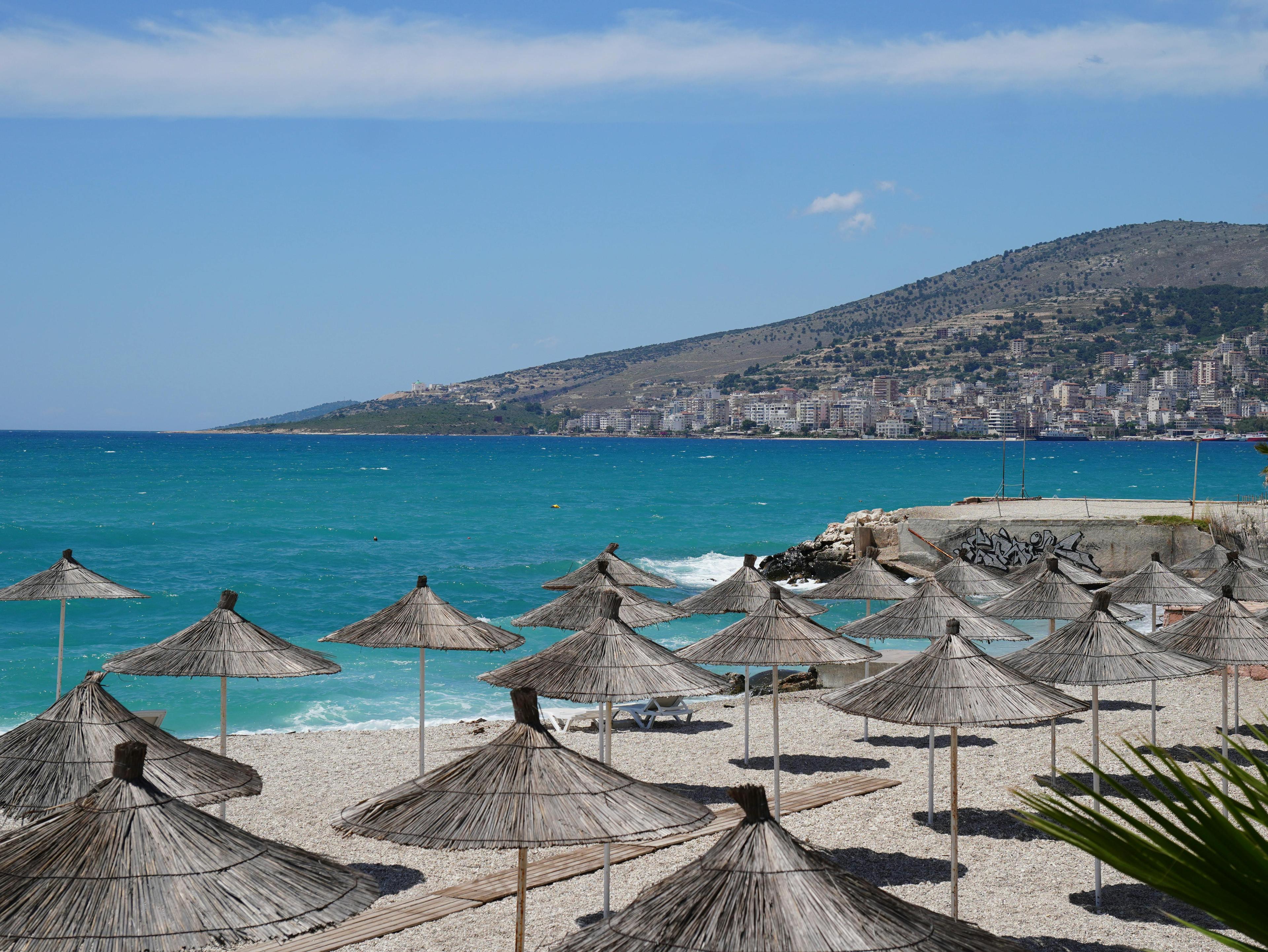 Car Rental in Sarandë image 1