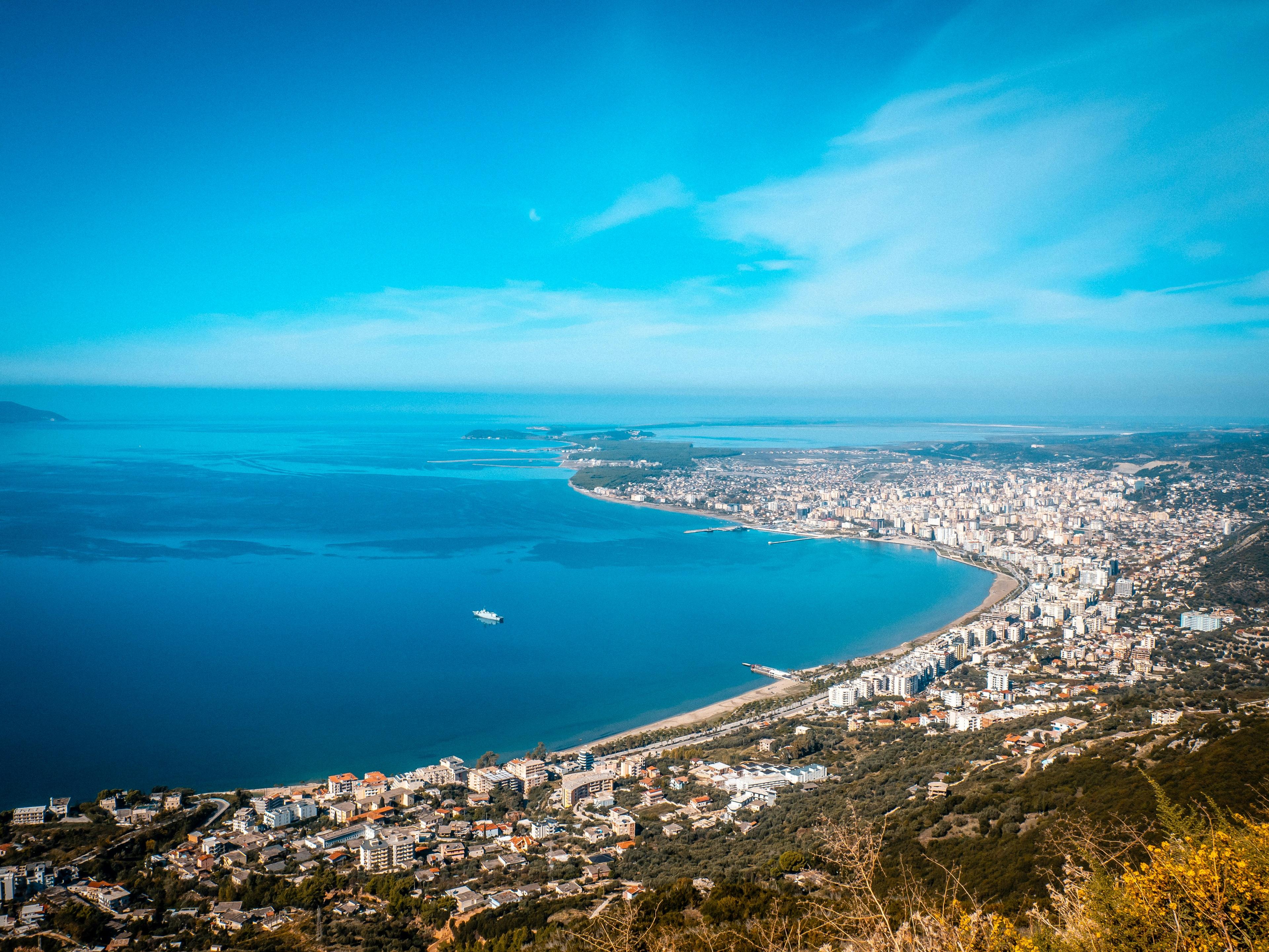Car Rental in Vlorë image 2